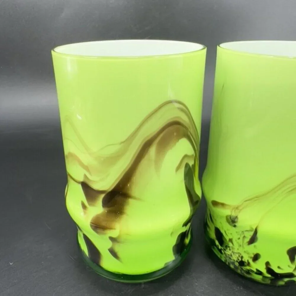 Vintage Bohemian Tumbler Glasses Set 2 Cases Green Black Swirls Glasses Cups VTG